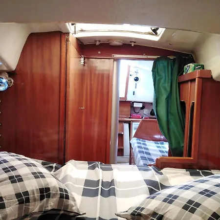 Sfinx Botel *